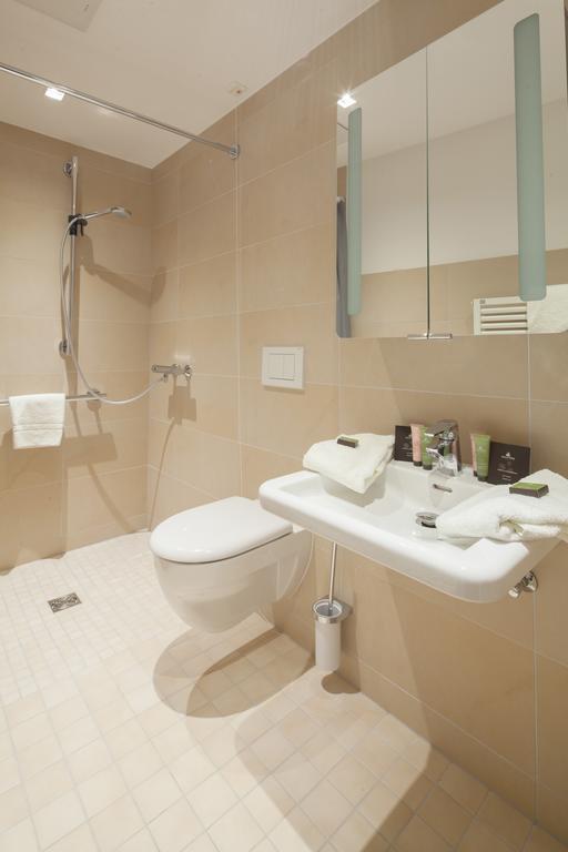 Gda Hotel Am Schlosspark Bad Homburg vor der Hoehe Bilik gambar
